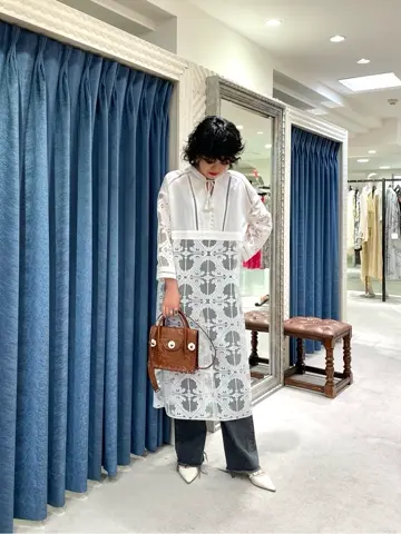 GRACE CONTINENTAL yoshi コーディネート画像