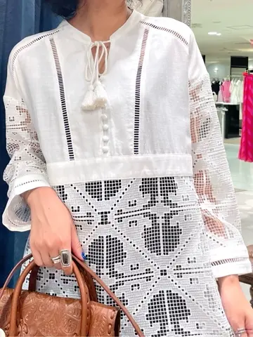 GRACE CONTINENTAL yoshi コーディネート画像