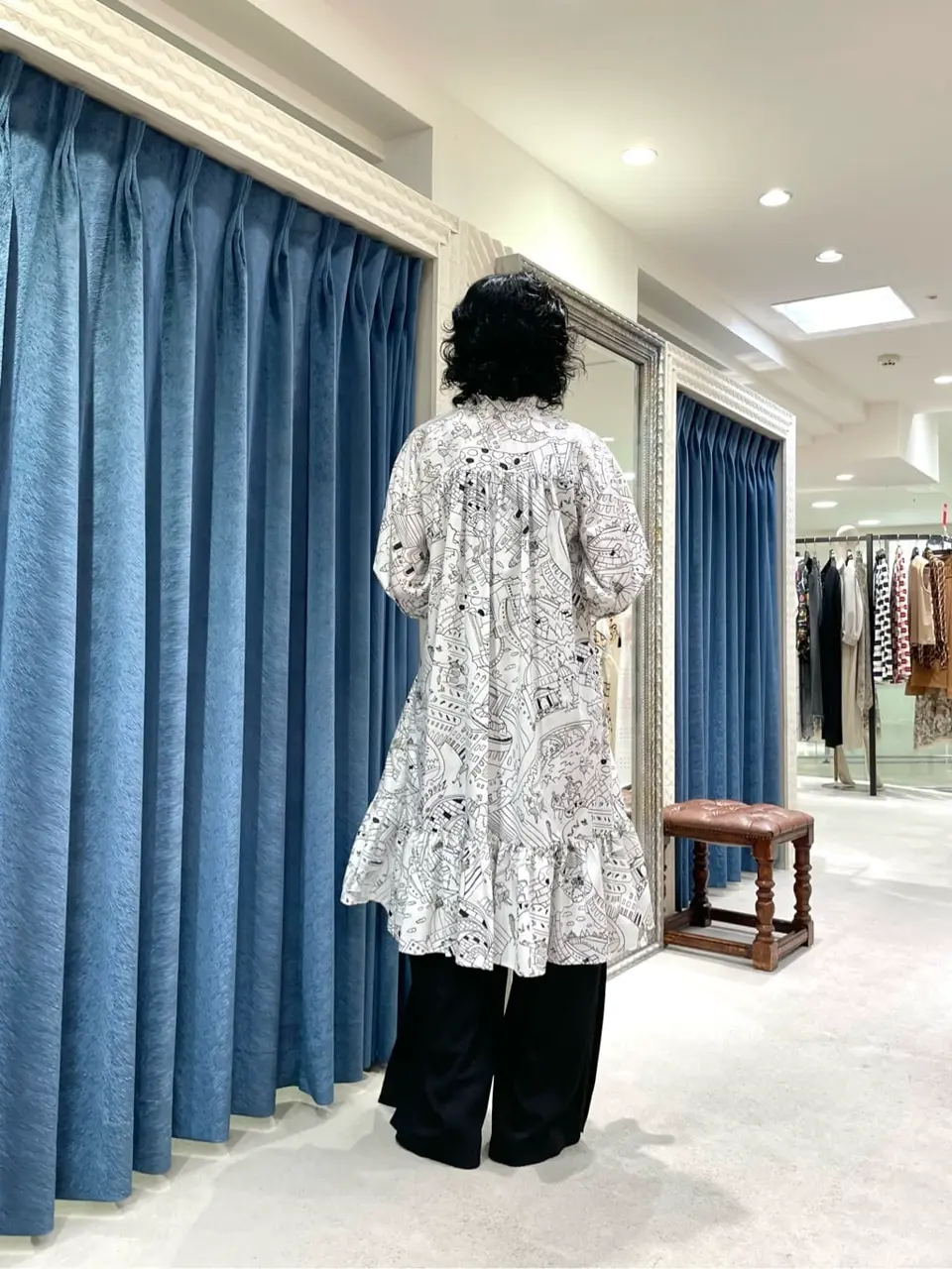 GRACE CONTINENTAL yoshi コーディネート画像