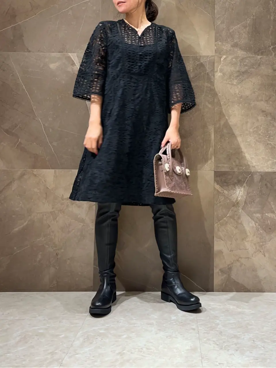 GRACE CONTINENTAL 穐山　香織 コーディネート画像