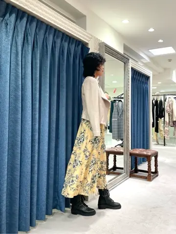 GRACE CONTINENTAL yoshi コーディネート画像