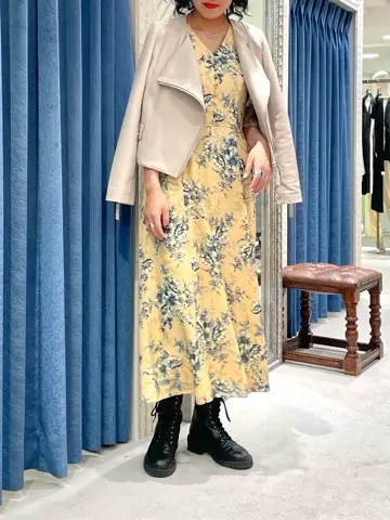 GRACE CONTINENTAL yoshi コーディネート画像