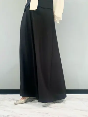 GRACE CONTINENTAL haruka iwasaki コーディネート画像