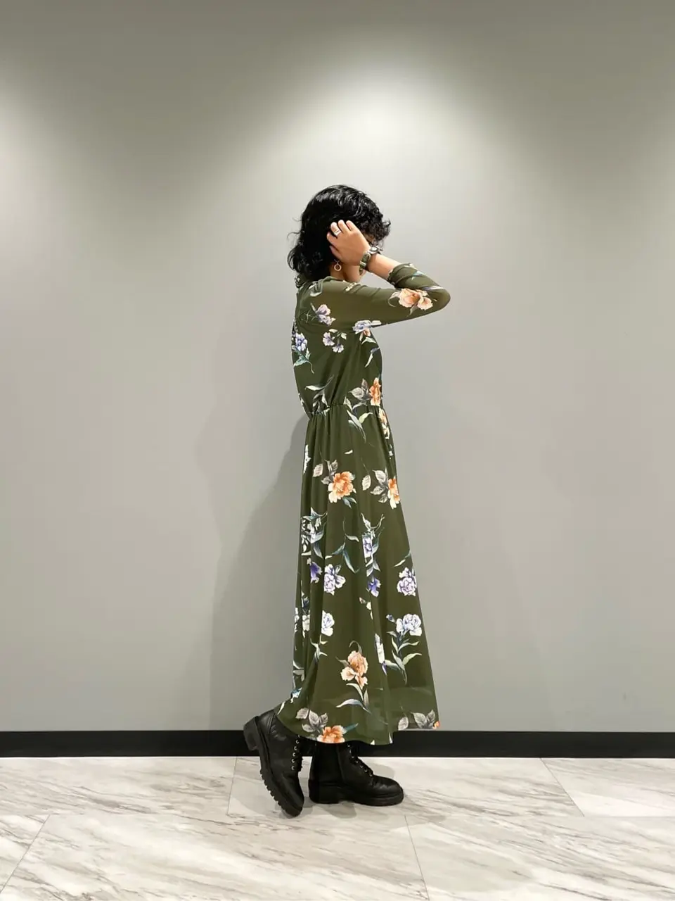 GRACE CONTINENTAL yoshi コーディネート画像