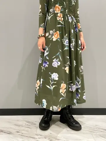 GRACE CONTINENTAL yoshi コーディネート画像