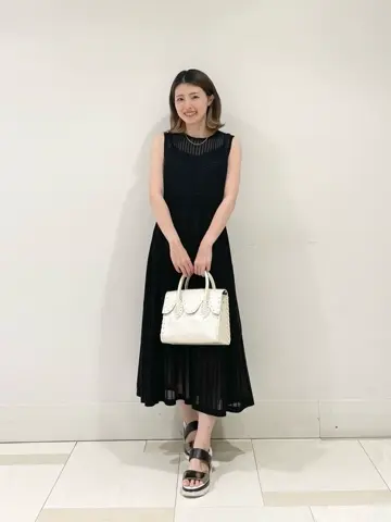 GRACE CONTINENTAL minami コーディネート画像