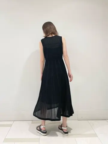 GRACE CONTINENTAL minami コーディネート画像