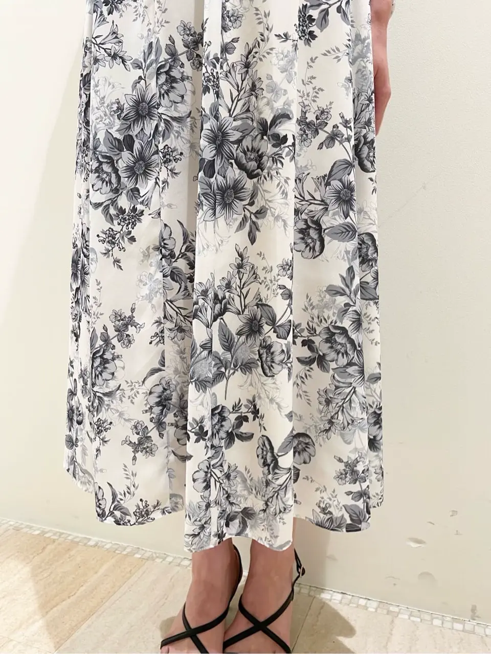 GRACE CONTINENTAL 赤間　 コーディネート画像