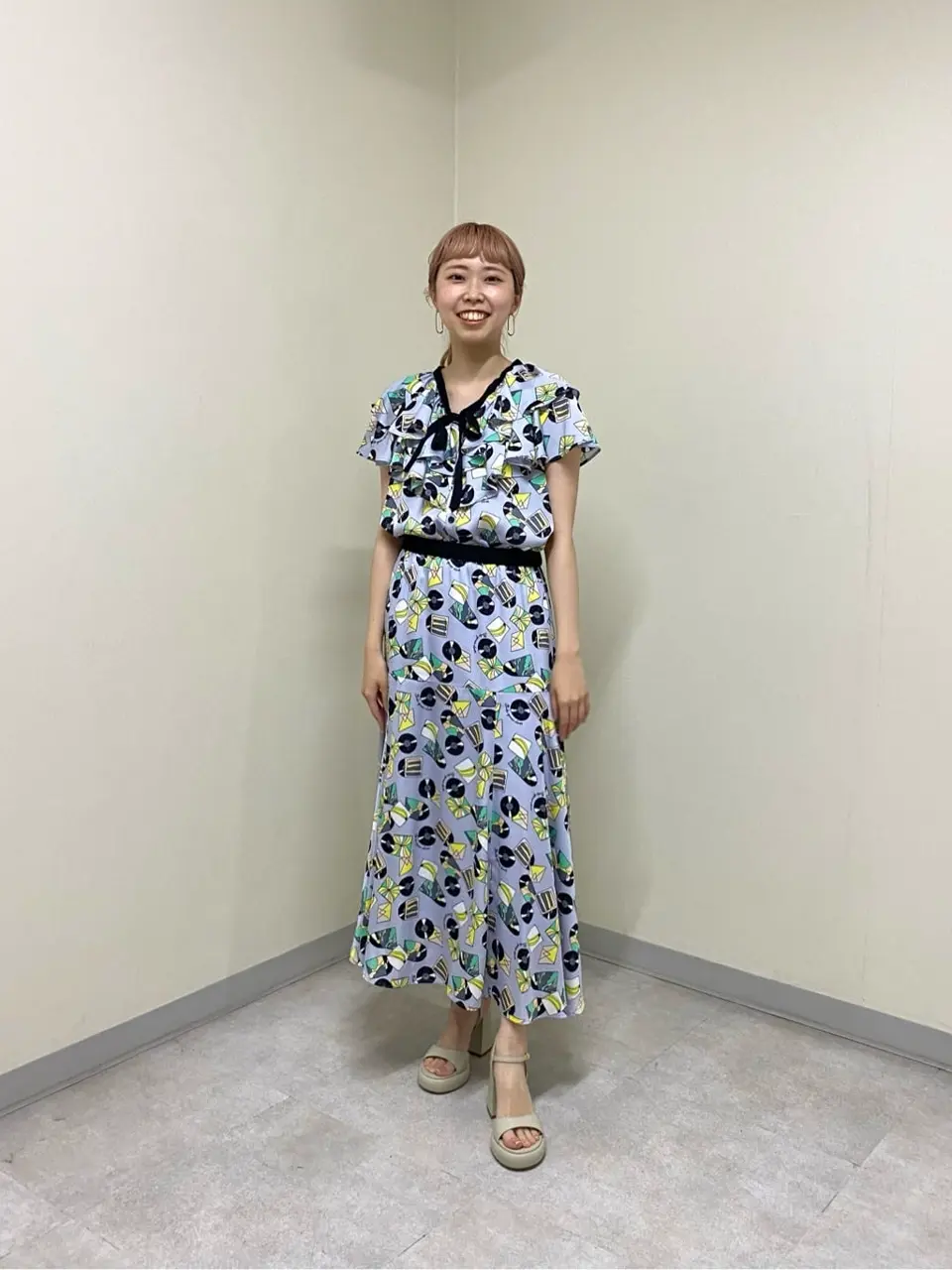 GRACE CONTINENTAL Abe コーディネート画像