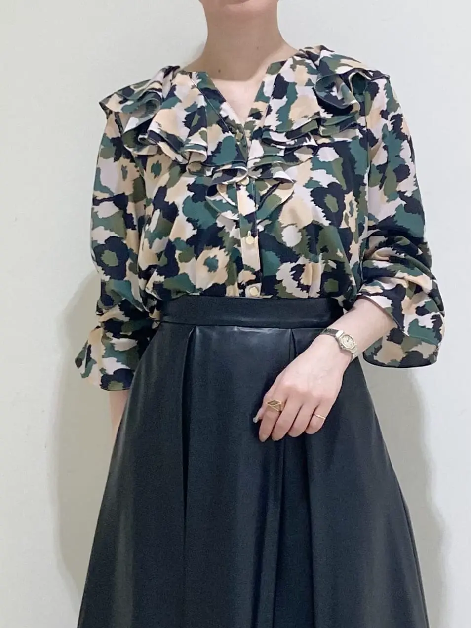 GRACE CONTINENTAL Kogane. コーディネート画像