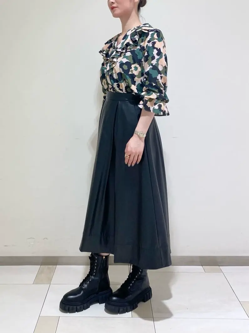 GRACE CONTINENTAL Kogane. コーディネート画像