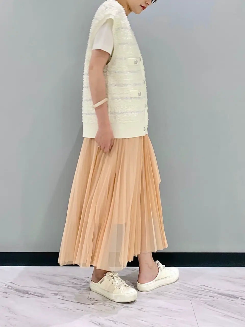 GRACE CONTINENTAL haruka iwasaki コーディネート画像