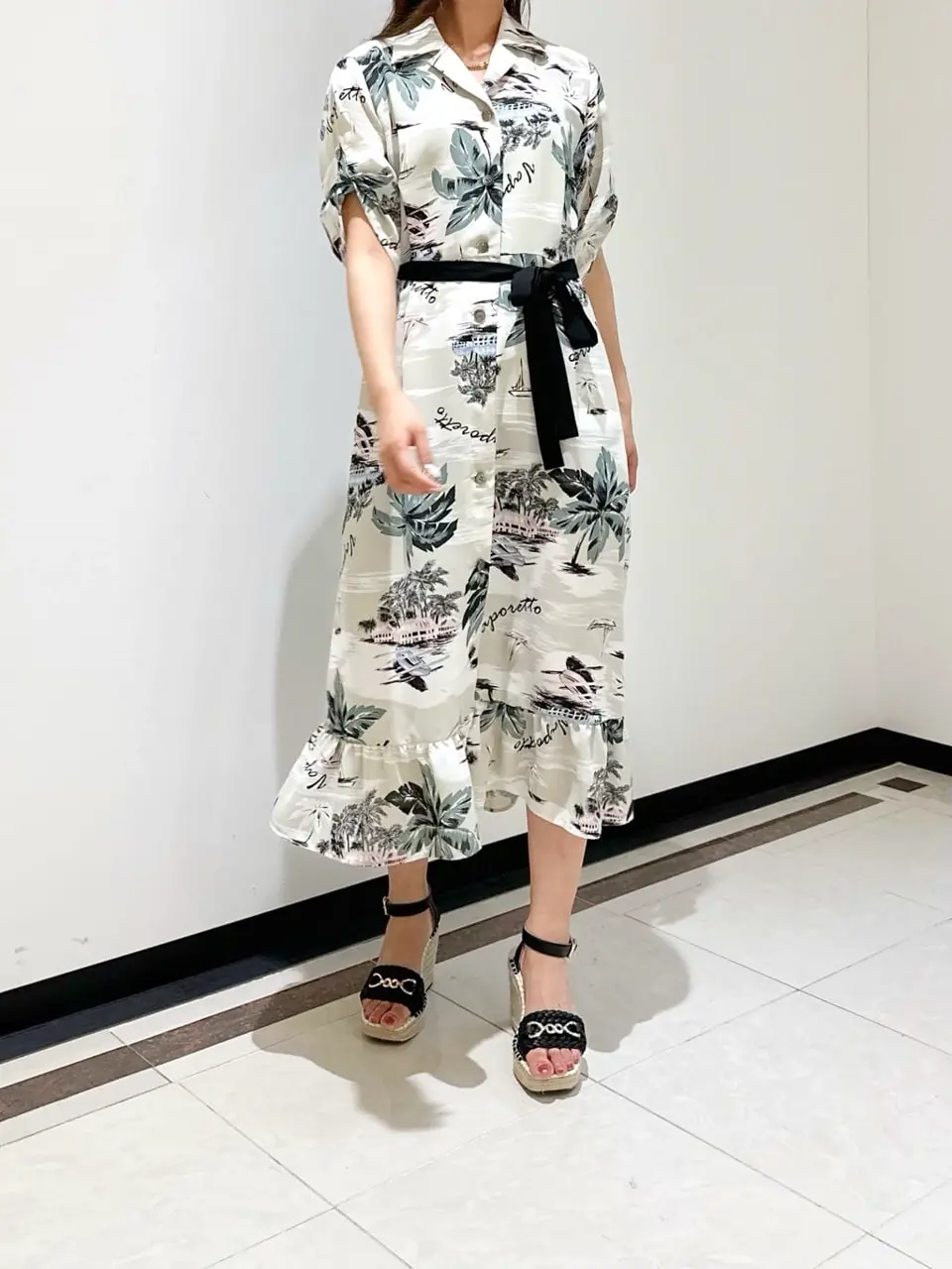 GRACE CONTINENTAL MORITA AI コーディネート画像