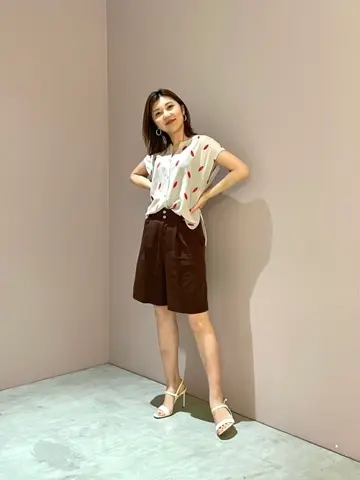 GRACE CONTINENTAL 佐藤　優里香 コーディネート画像