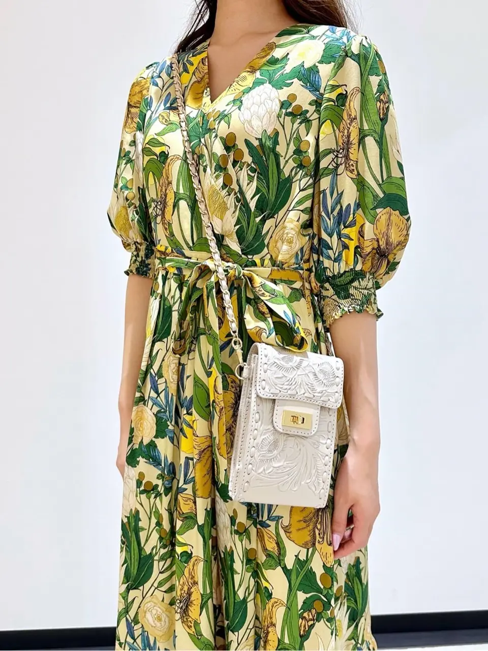 GRACE CONTINENTAL MORITA AI コーディネート画像