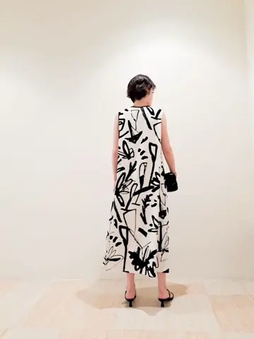 GRACE CONTINENTAL 今野　志保 コーディネート画像