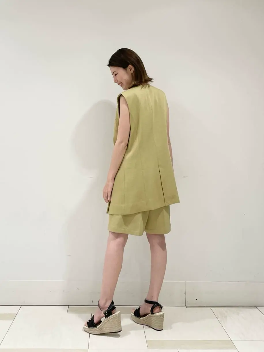 GRACE CONTINENTAL minami コーディネート画像