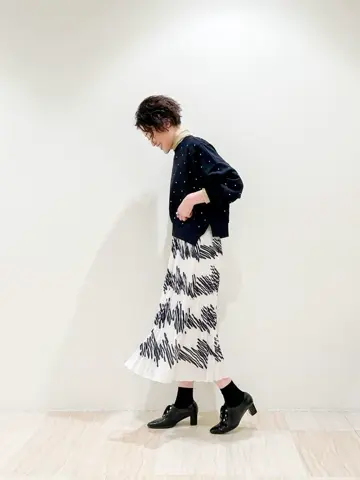 GRACE CONTINENTAL 今野　志保 コーディネート画像