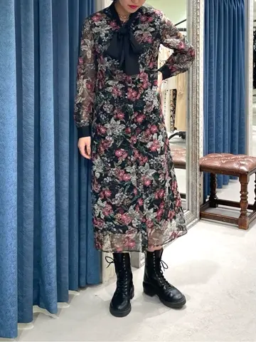 GRACE CONTINENTAL yoshi コーディネート画像