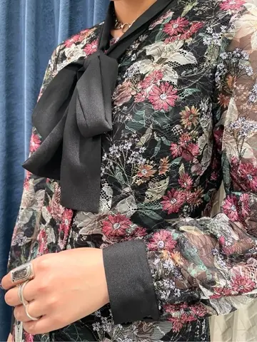 GRACE CONTINENTAL yoshi コーディネート画像