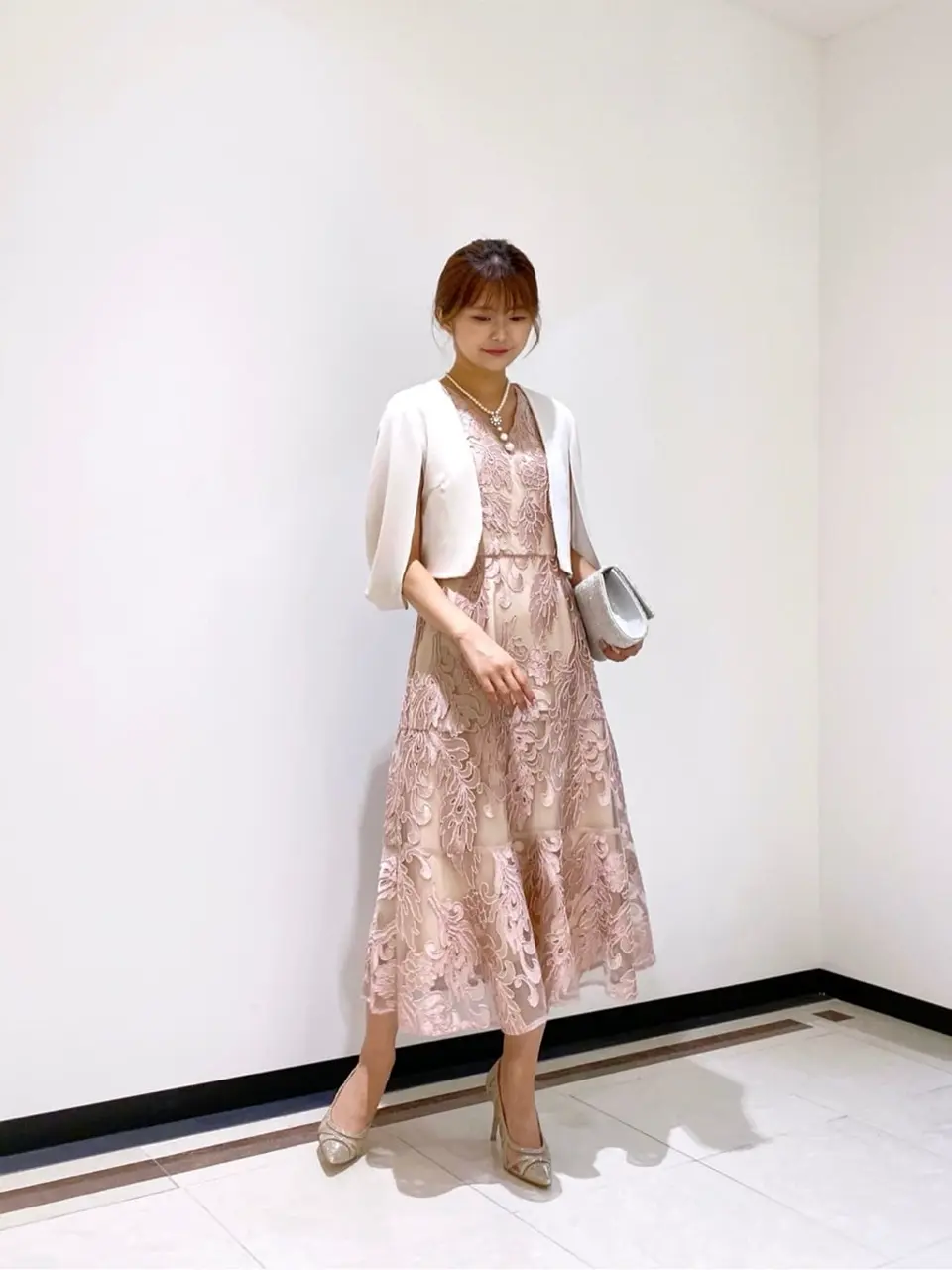 GRACE CONTINENTAL MORITA AI コーディネート画像