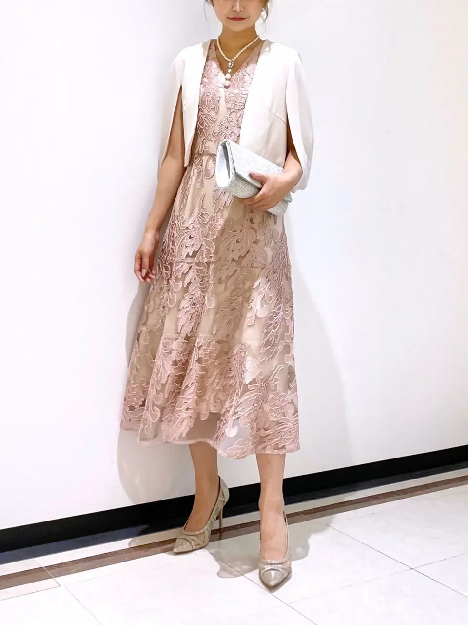 GRACE CONTINENTAL MORITA AI コーディネート画像