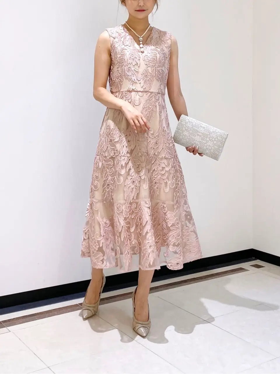 GRACE CONTINENTAL MORITA AI コーディネート画像