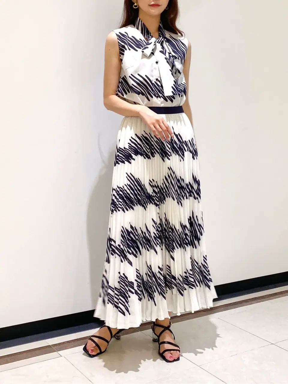 GRACE CONTINENTAL MORITA AI コーディネート画像