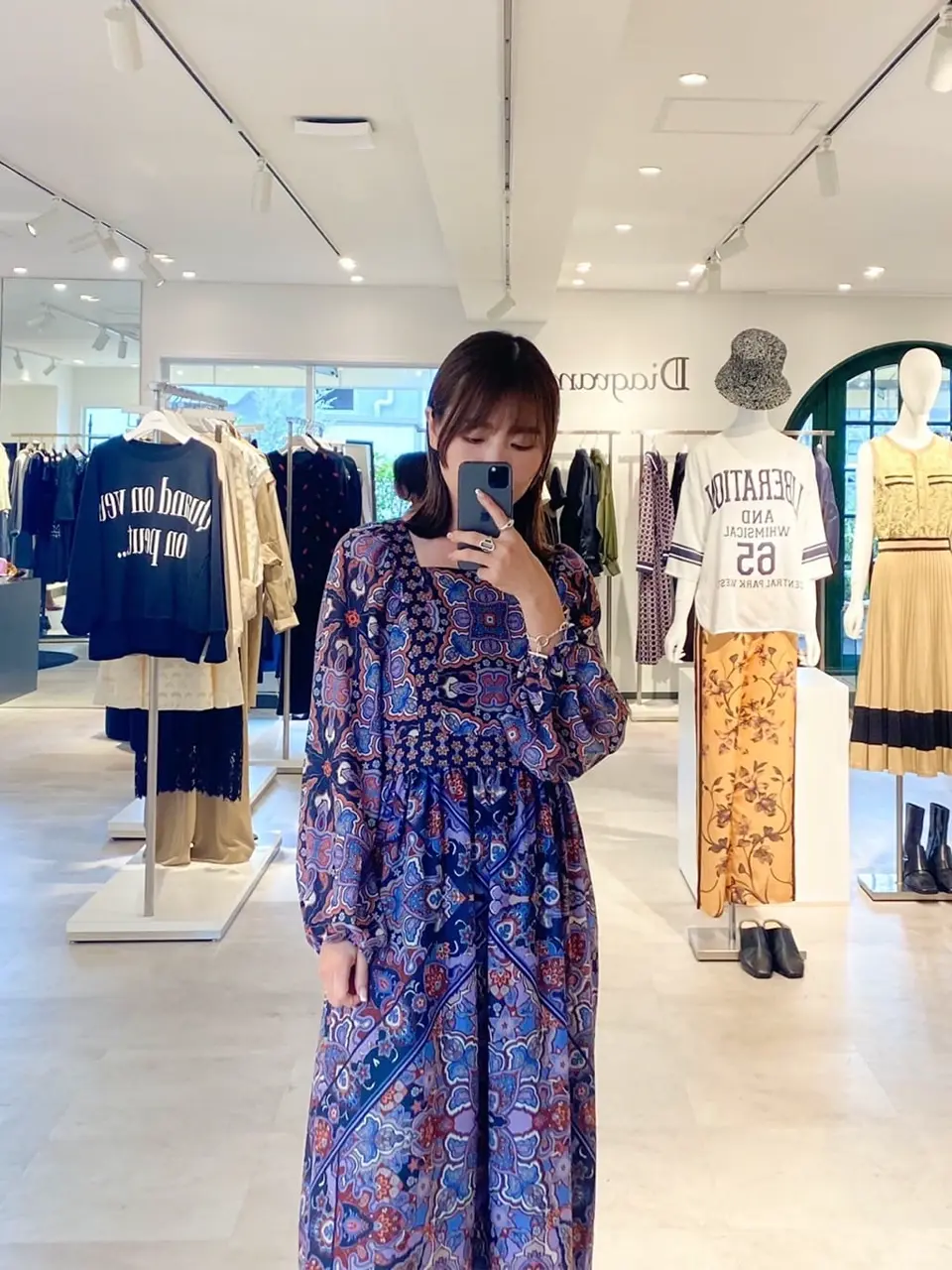 GRACE CONTINENTAL 古川温子 コーディネート画像