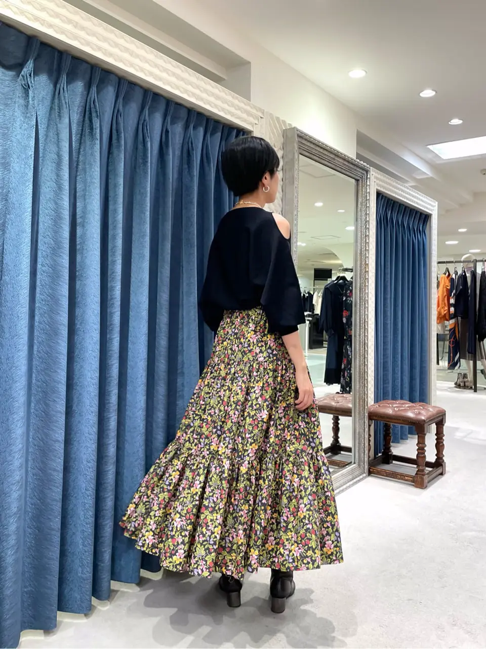 GRACE CONTINENTAL yoshi コーディネート画像