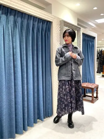 GRACE CONTINENTAL yoshi コーディネート画像