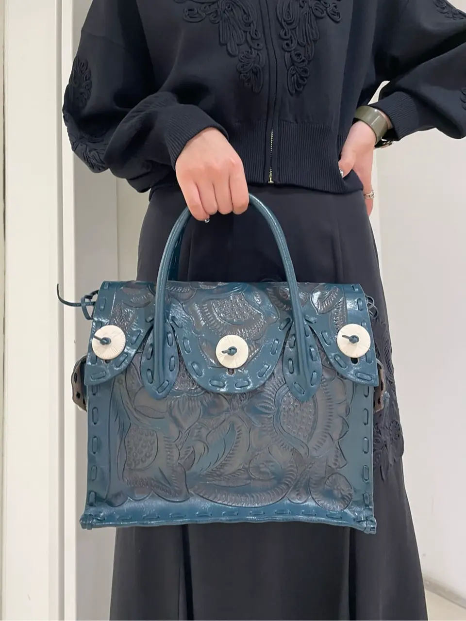 GRACE CONTINENTAL yoshi コーディネート画像