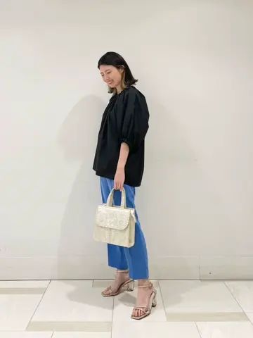 GRACE CONTINENTAL minami コーディネート画像