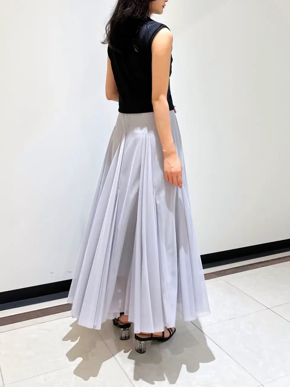 GRACE CONTINENTAL MORITA AI コーディネート画像