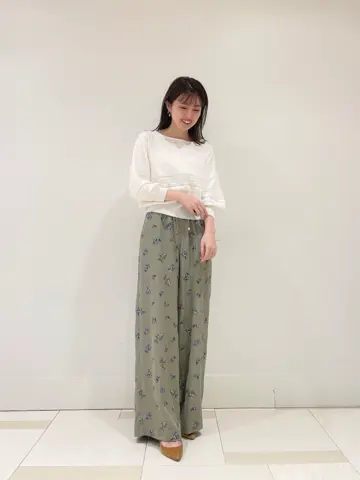 GRACE CONTINENTAL minami コーディネート画像