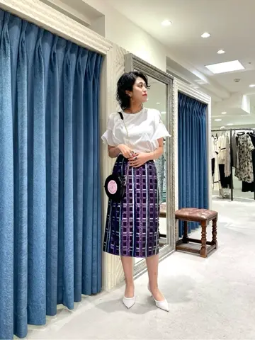 GRACE CONTINENTAL yoshi コーディネート画像