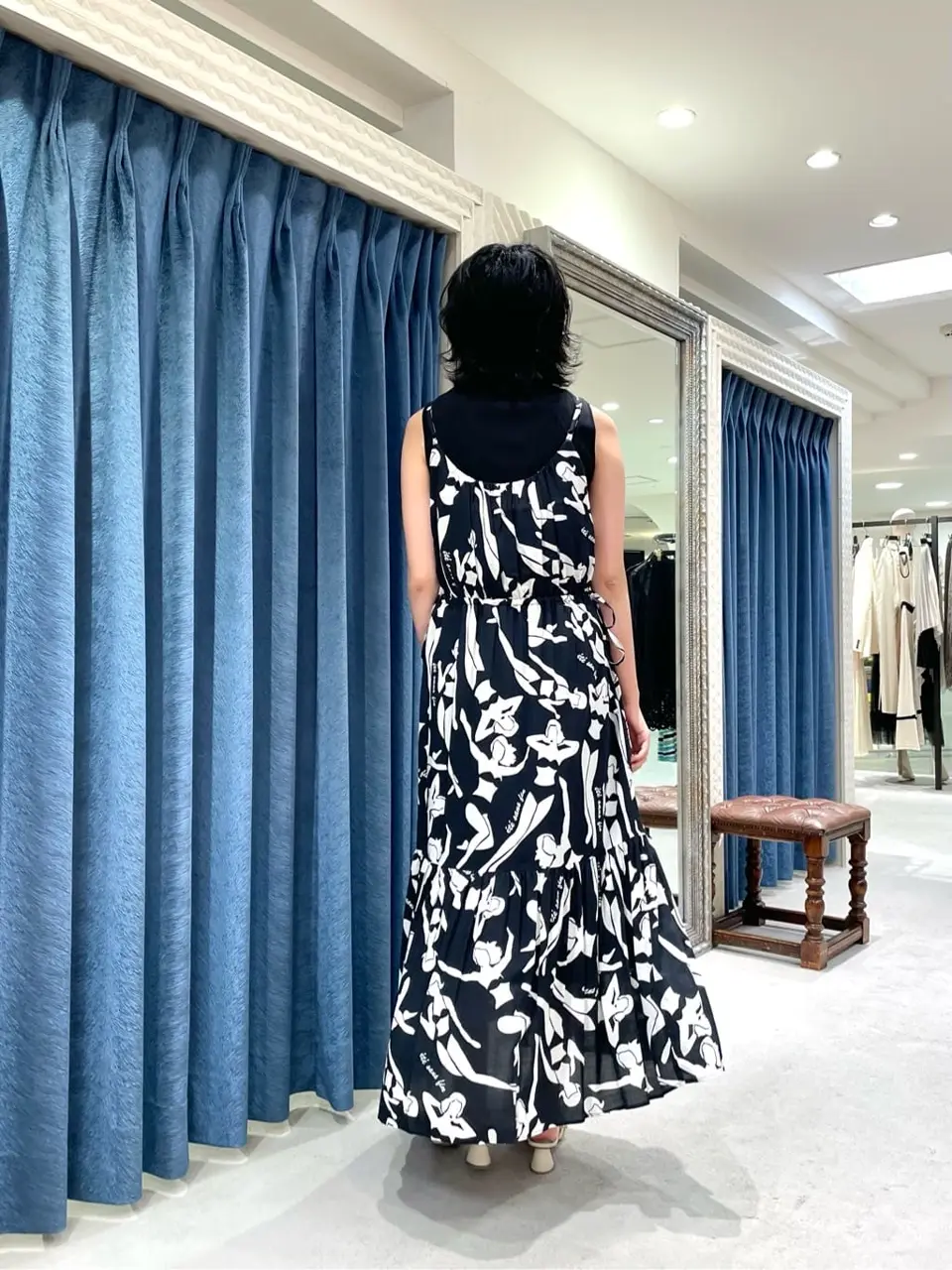 GRACE CONTINENTAL yoshi コーディネート画像