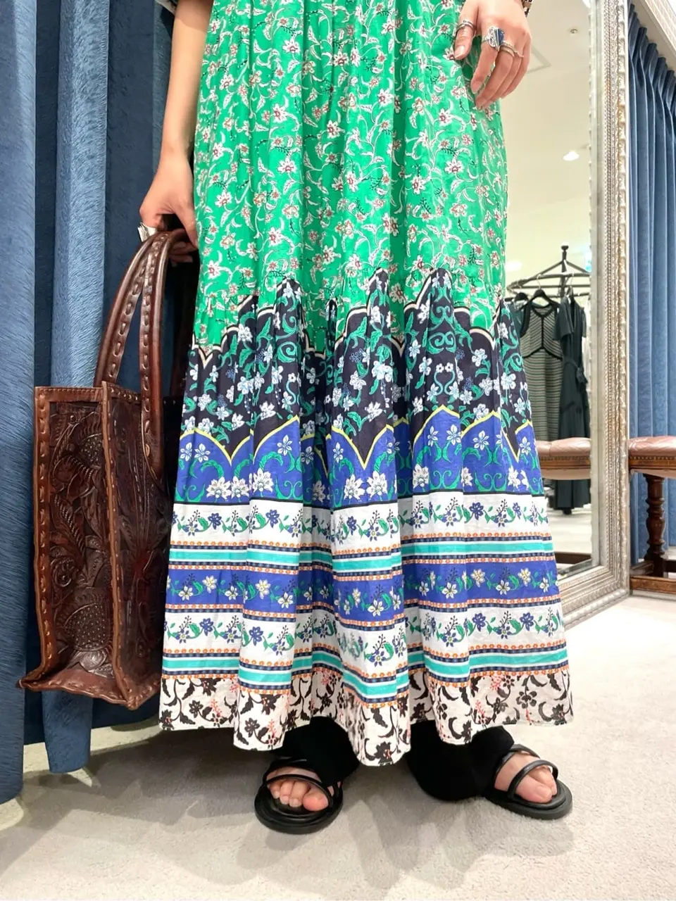 GRACE CONTINENTAL yoshi コーディネート画像