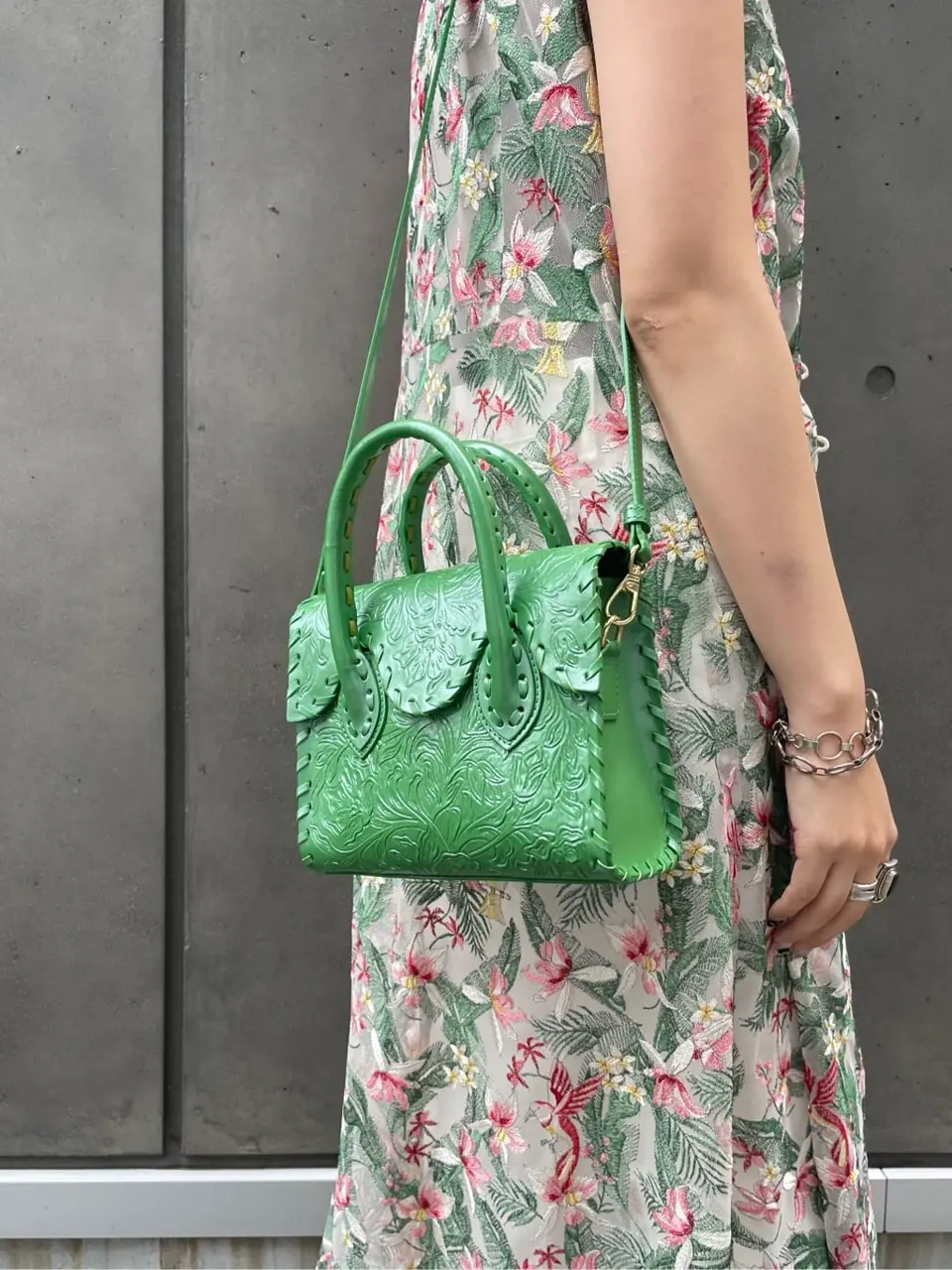 GRACE CONTINENTAL yoshi コーディネート画像