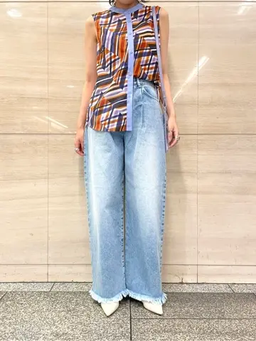 GRACE CONTINENTAL yoshi コーディネート画像