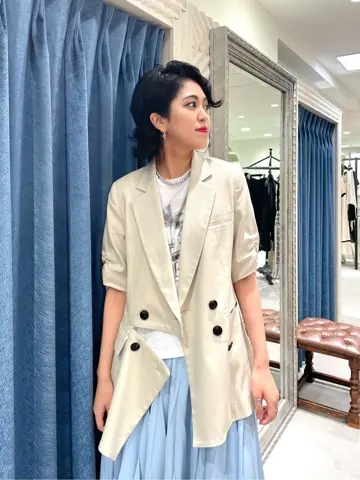 GRACE CONTINENTAL yoshi コーディネート画像