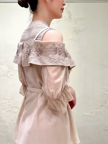 GRACE CONTINENTAL Kogane. コーディネート画像