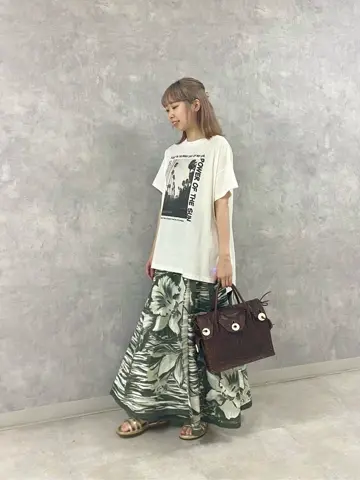 GRACE CONTINENTAL Abe コーディネート画像