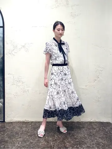 GRACE CONTINENTAL sa-ya コーディネート画像