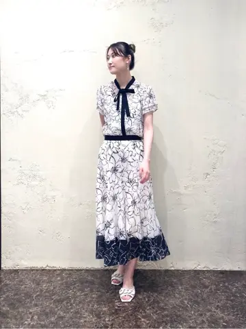 GRACE CONTINENTAL sa-ya コーディネート画像