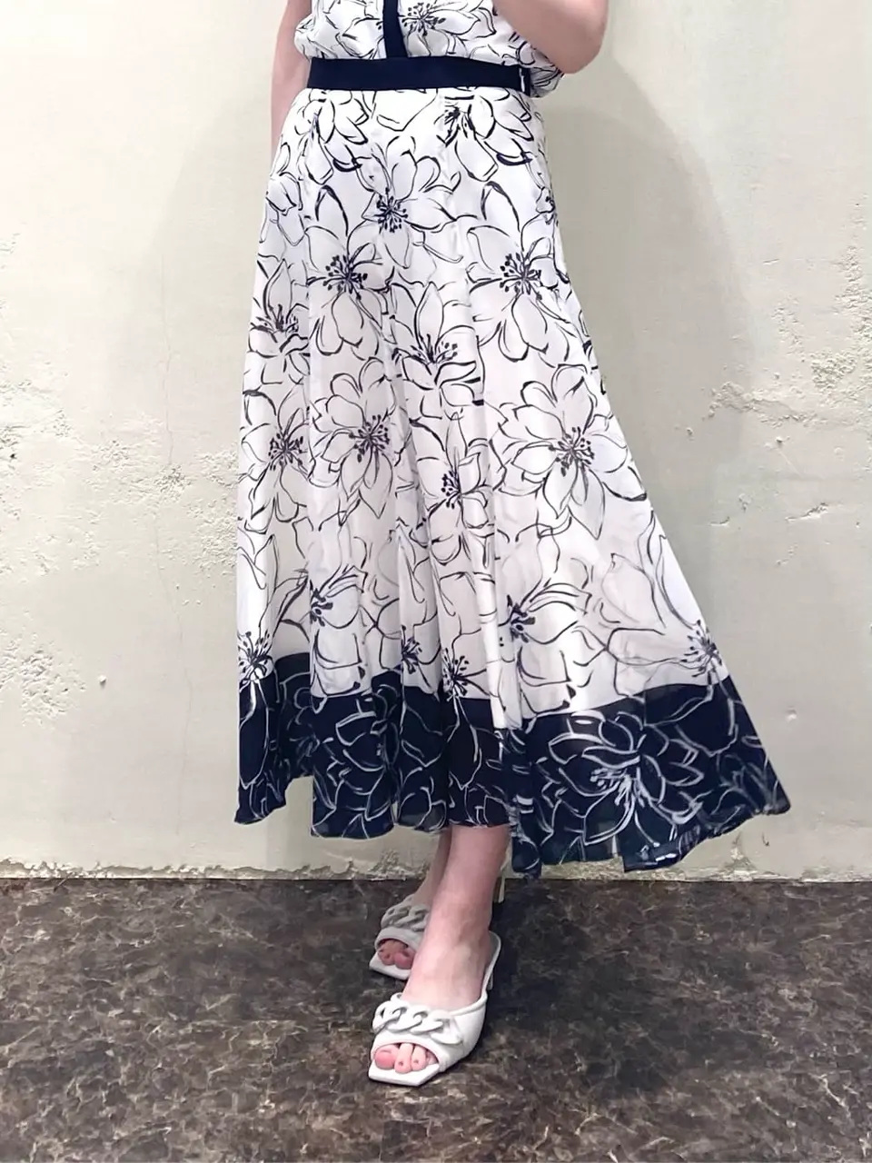 GRACE CONTINENTAL sa-ya コーディネート画像