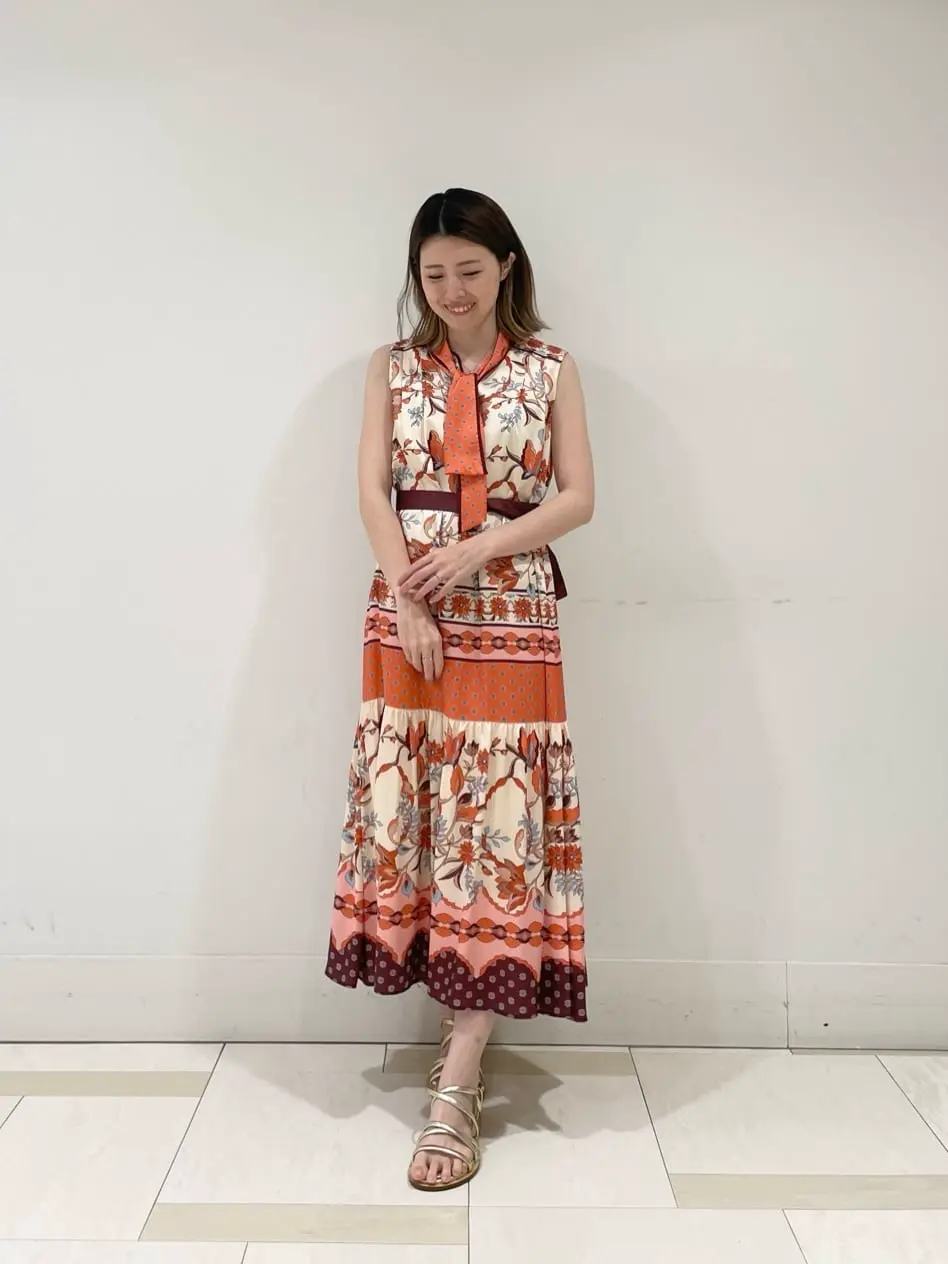 GRACE CONTINENTAL minami コーディネート画像