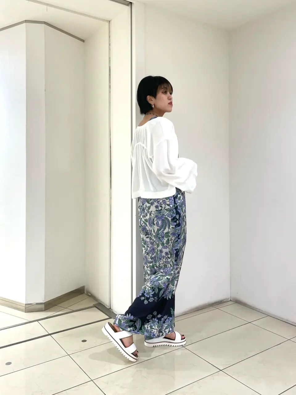 GRACE CONTINENTAL yoshi コーディネート画像