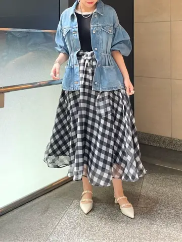 GRACE CONTINENTAL yoshi コーディネート画像