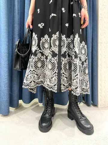 GRACE CONTINENTAL yoshi コーディネート画像